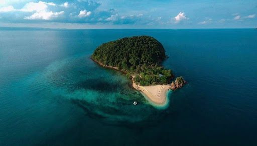 เกาะระยั้ง เกาะสวย น้ำทะเลใส ไปชื่นชมธรรมชาติแบบส่วนตัวในทะเลอ่าวไทยกัน!